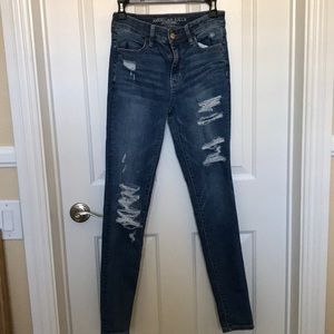 American Eagle women’s jeans